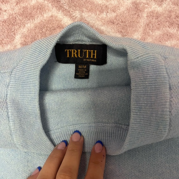 Truth, Medium, white and blue - Picture 2 of 5